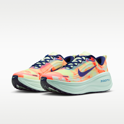 Nike Vomero Plus Barely - Barely Volt